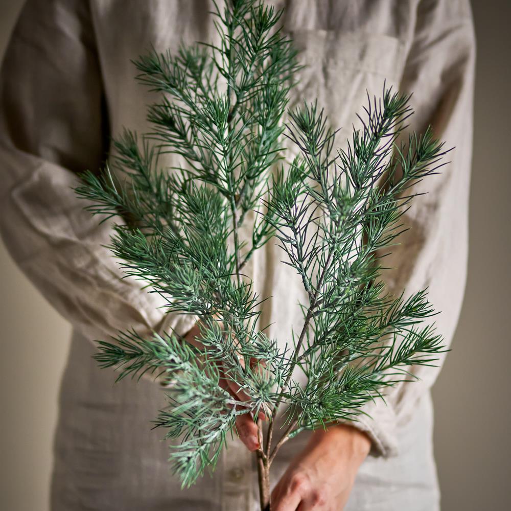 Bloomingville Pine Dekozweig Grün Kunstpflanze 73 cm Weihnachtsdeko