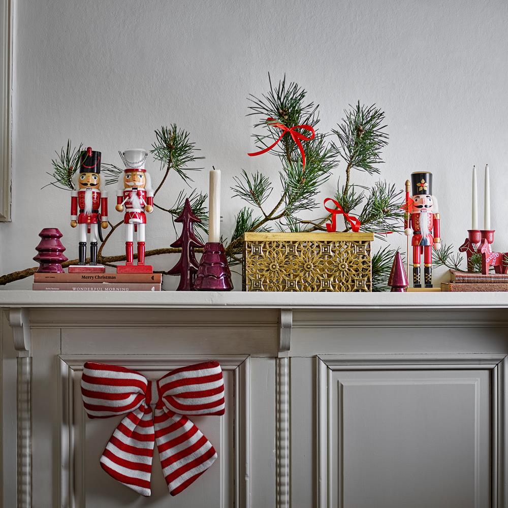 Bloomingville Siffer Adventskerzenständer Rot Polyresin Adventsdeko Pferde