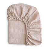 Mushie Extra weiches Musselin-Kinderbettlaken, Blush, 132x71cm Spannbettlaken