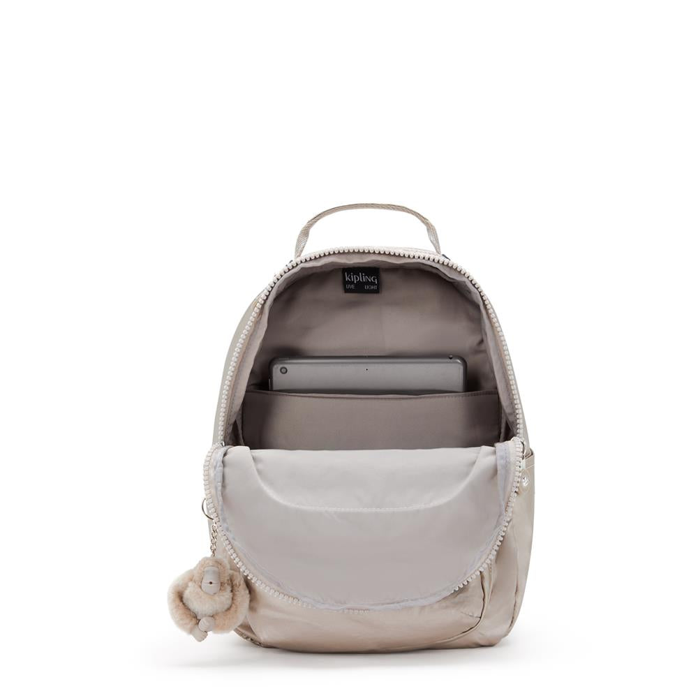 Kipling SEOUL S, Kleiner Schulrucksack mit 11-Zoll-Tabletfach, 14L, Metallic Glow (beige)