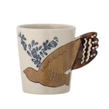 Bloomingville Hezha Tasse Natur 260 ml – Steingut mit 3D-Vogelgriff & handbemalt