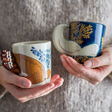 Bloomingville Hezha Tasse Blau 260 ml – Steingut mit Vogelgriff & 3D-Motiv