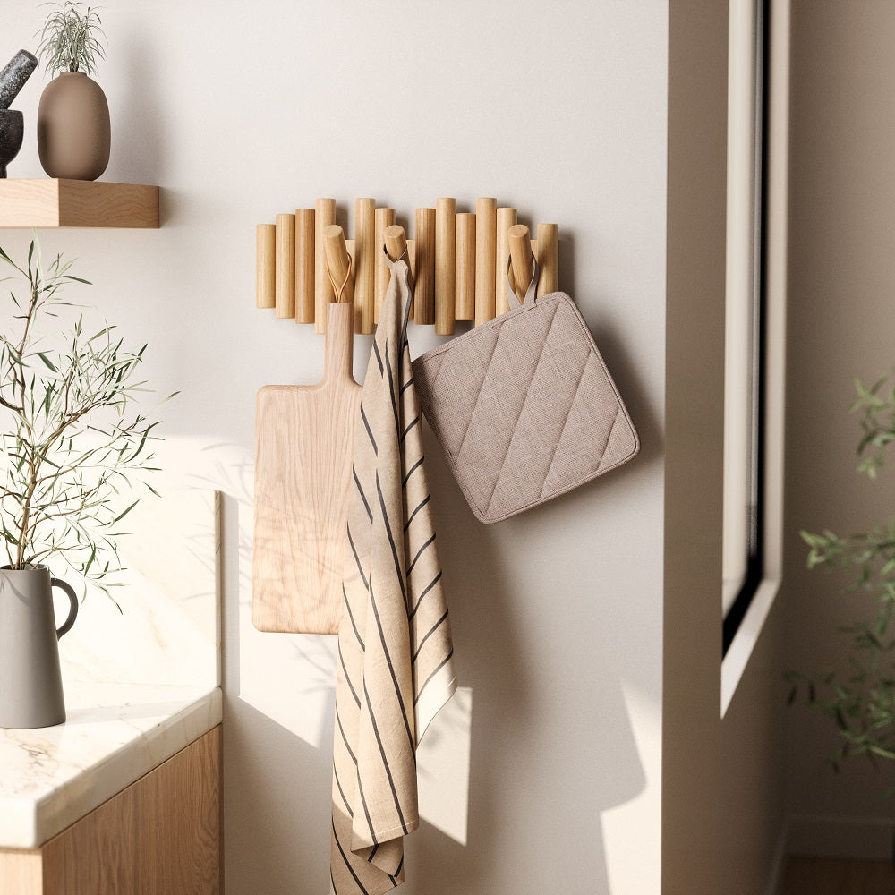 Umbra Picket - Moderne Garderobenleiste mit 5 Garderobenhaken, Natur, aus Kiefernholz