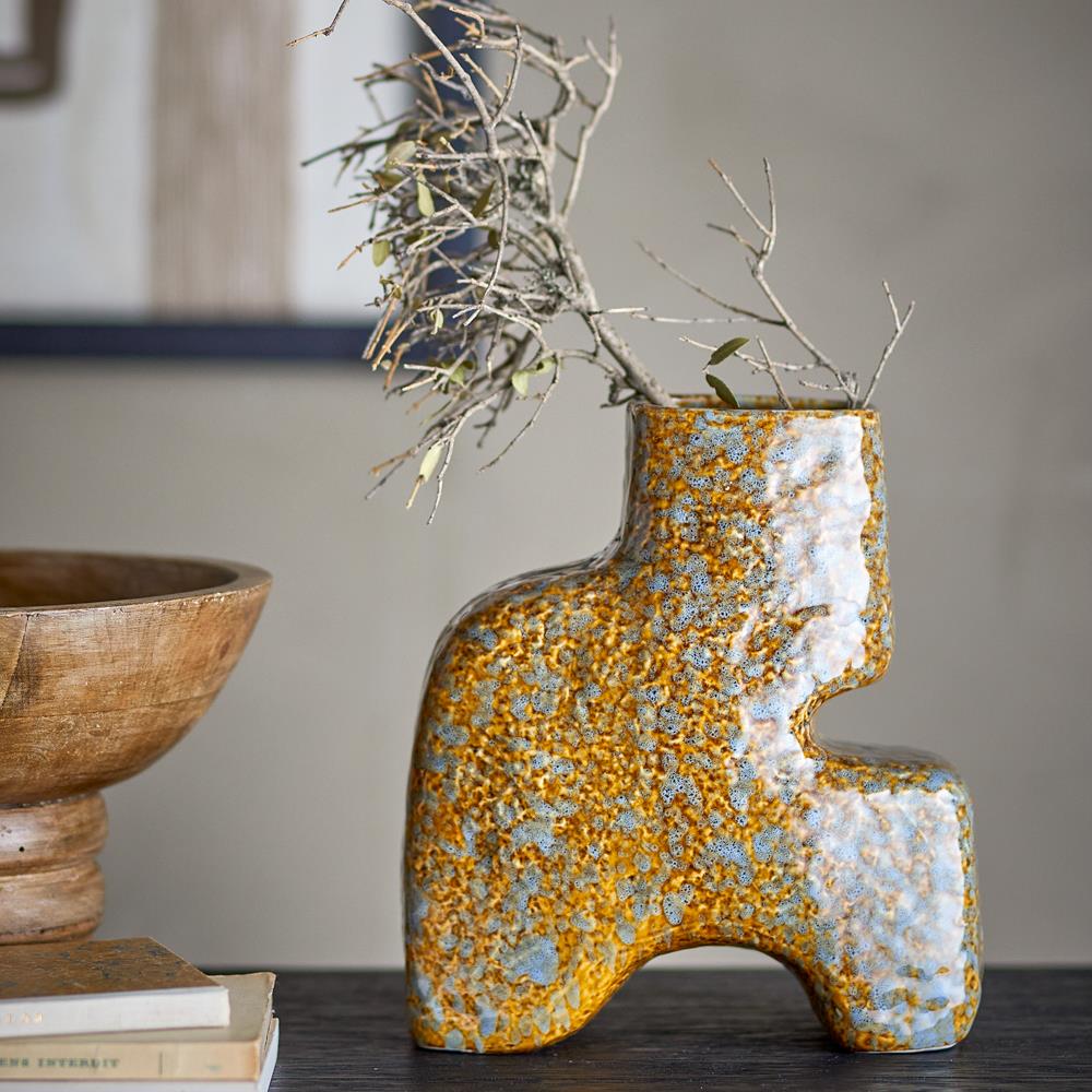 Bloomingville Ollia Vase aus Steingut in Braun – dekorative Vase fürs Wohnzimmer