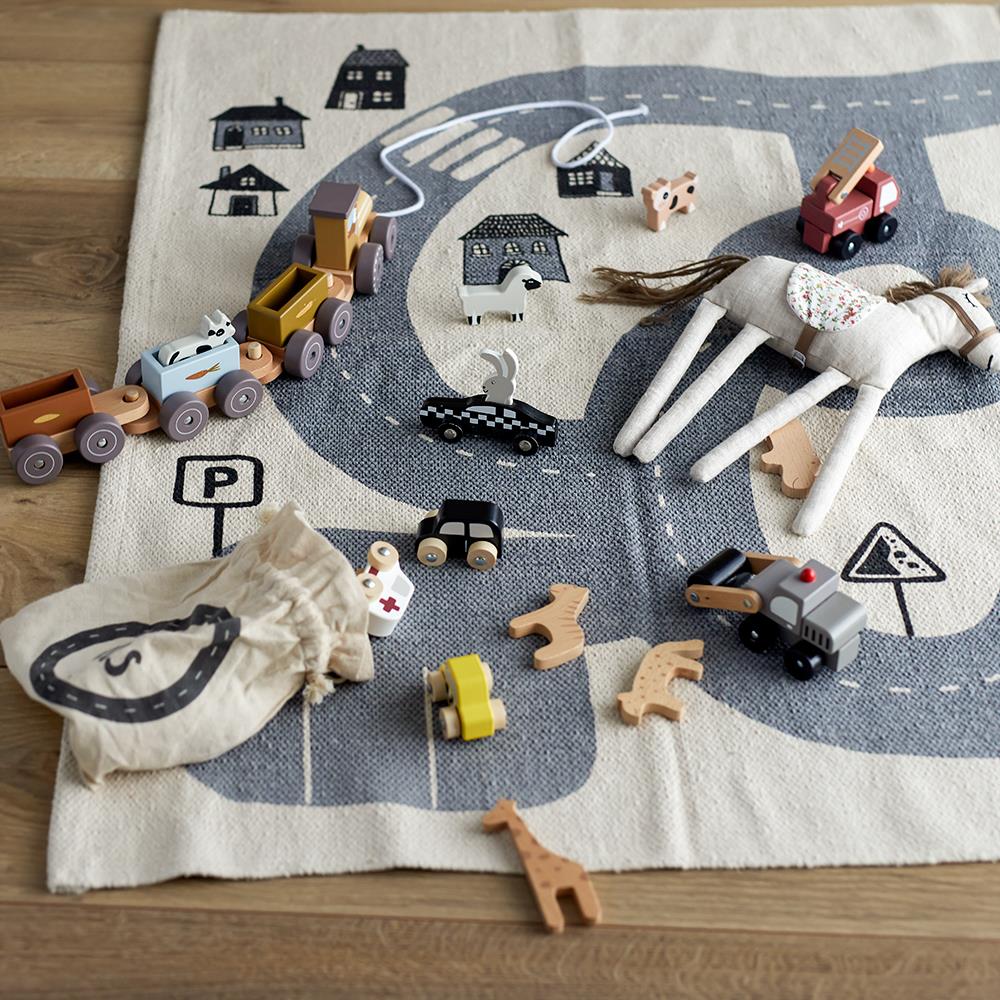 Bloomingville MINI Avin Spielzeugauto 6er Set Bunt Holz 6cm